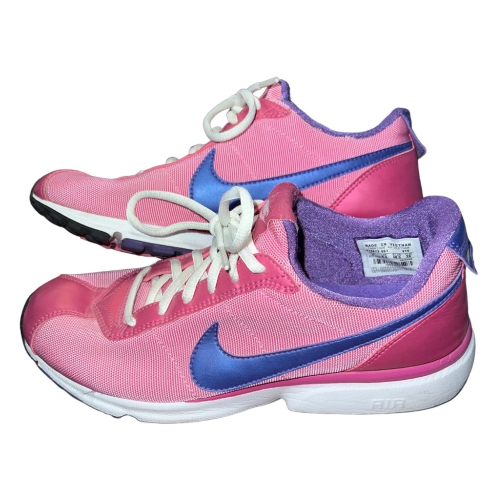 Nike Women’s Retro Pink / Purple Sneakers - 9